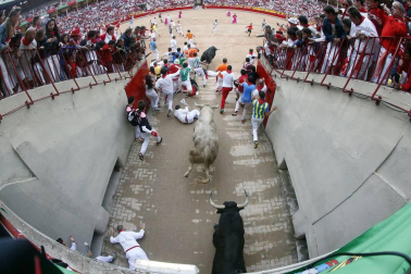 Imágenes del quinto encierro de San Fermín