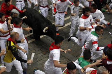 Imágenes del quinto encierro de San Fermín