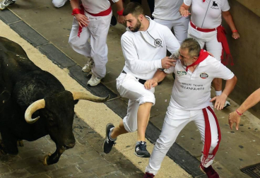 Imágenes del quinto encierro de San Fermín