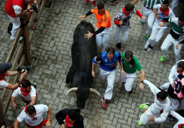 Imágenes del quinto encierro de San Fermín