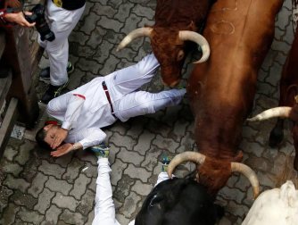 Imágenes del quinto encierro de San Fermín
