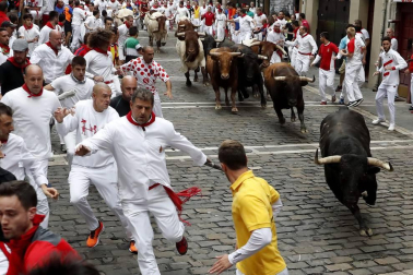 Imágenes del séptimo encierro de San Fermín 2017