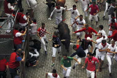 Imágenes del séptimo encierro de San Fermín 2017