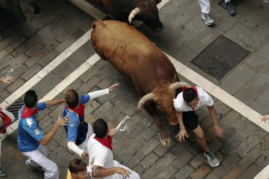 Imágenes del séptimo encierro de San Fermín 2017