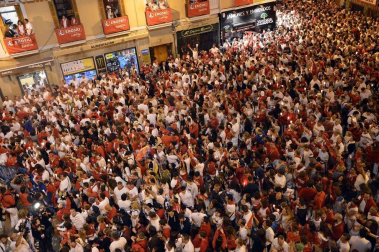 Imágenes del Pobre de mí de San Fermín 2017