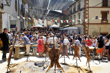 Fiesta de la trashumancia en el Día de la Vaca Brava en Larraga