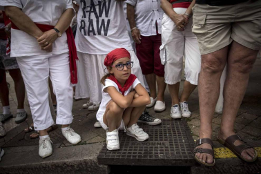 La ciudad francesa homenajeó a la capital navarra en la última jornada de sus fiestas grandes.