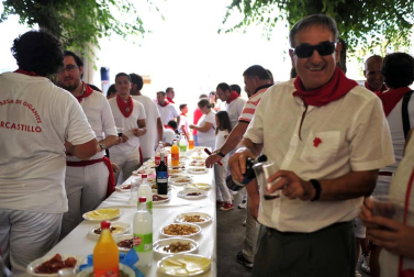 Imágenes del nuevo baile de gigantes de las fiestas de Carcastillo