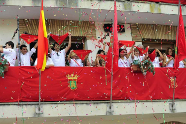 Imágenes del primer día de fiestas de la localidad.