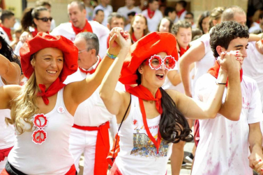 Imágenes del primer día de fiestas de la localidad.
