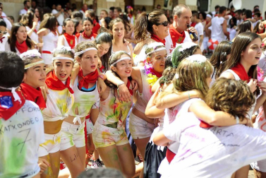 Imágenes del primer día de fiestas de la localidad.
