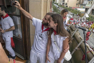 Imágenes de la jornada infantil, que incluyó una ofrenda floral.
