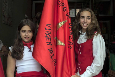 Imágenes de la jornada infantil, que incluyó una ofrenda floral.