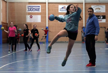 Imágenes de los chavales que forman parte del Club Deportivo Erreka