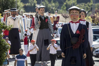 Día grande de las fiestas de Aoiz en honor a San Miguel