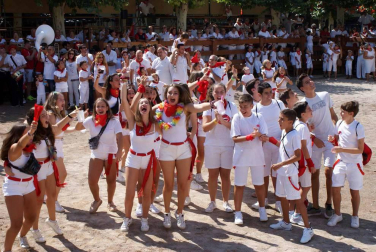 Imágenes del comienzo de las fiestas en honor a San Roque.