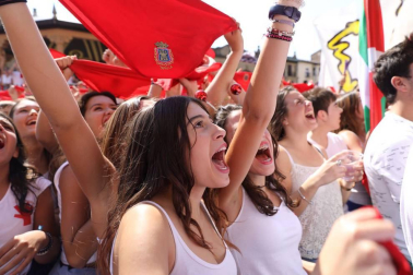 Anfas prende la mecha para el arranque de las fiestas de Tafalla