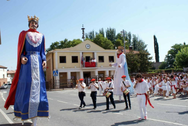 Imágenes del comienzo de las fiestas en honor a San Roque.