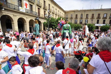 Imágenes del día grande de las fiestas de Tafalla, en honor a la Virgen de la Asunción.