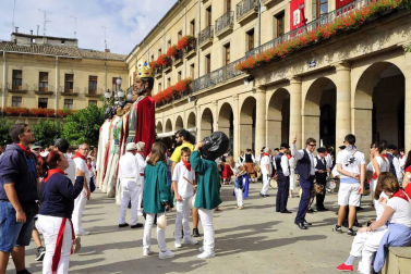 Imágenes del día grande de las fiestas de Tafalla, en honor a la Virgen de la Asunción.