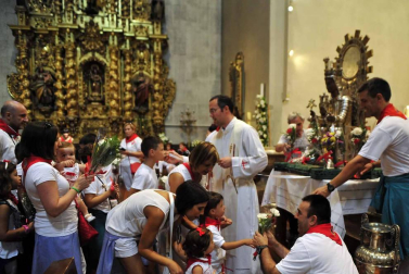 Imágenes del encierro y de diversos actos de la jornada dedicada a los niños.