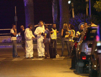 Una mujer que estaba ingresada en el hospital Joan XXIII de Cambrils ha muerto este viernes, lo que eleva a 14 el número de fallecidos en los ataques terroristas en Cataluña.