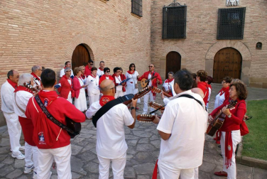 Imágenes de la procesión de las fiestas de Tulebras.