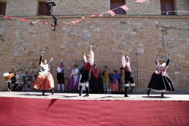 Imágenes de la procesión de las fiestas de Tulebras.
