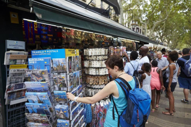 Imágenes de las dos ciudades, que tratan de recuperar la normalidad tras los ataques.