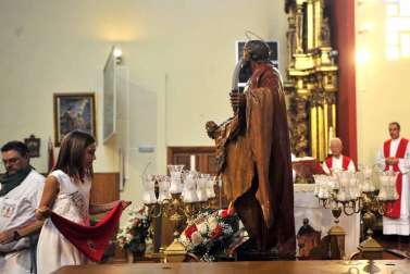 Imágenes de la procesión en honor a San Bartolomé en Marcilla.