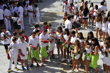 Imágenes del cohete de fiestas de Pitillas
