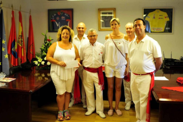 Imágenes del cohete de fiestas de Pitillas