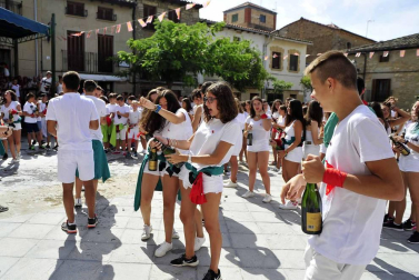 Imágenes del cohete de fiestas de Pitillas