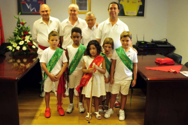 Imágenes del cohete de fiestas de Pitillas