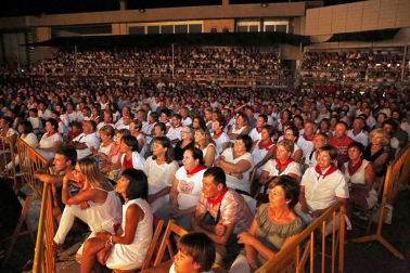 El paloteado de fiestas de San Bartolmé en Ribaforada