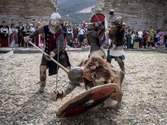 Imágenes de la fiesta medieval en Tiebas.