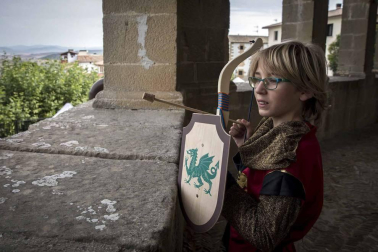Imágenes de la fiesta medieval en Tiebas.