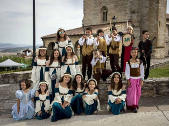 Imágenes de la fiesta medieval en Tiebas.