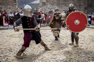 Imágenes de la fiesta medieval en Tiebas.