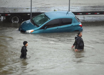 Harvey deja lluvias "mortales" en Texas