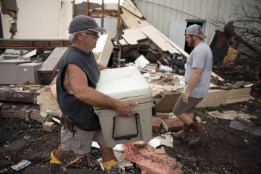 Harvey deja lluvias "mortales" en Texas