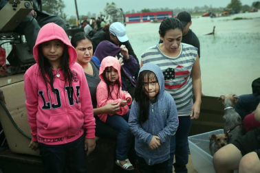 Harvey deja lluvias "mortales" en Texas