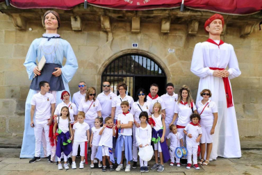 Imágenes del cohete de fiestas en Murillo del Fruto