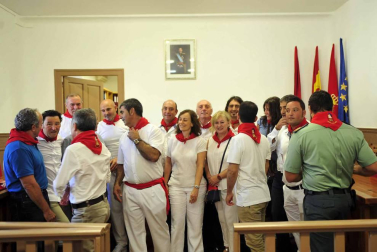 Imágenes del cohete de fiestas en Murillo del Fruto