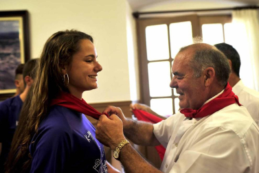 Imágenes del cohete de fiestas en Murillo del Fruto