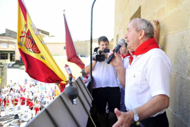 Imágenes del cohete de fiestas en Murillo del Fruto