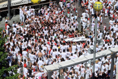 El cohete dio comienzo a las fiestas de Peralta 2017