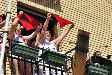 El cohete dio comienzo a las fiestas de Peralta 2017