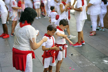 El cohete dio comienzo a las fiestas de Peralta 2017