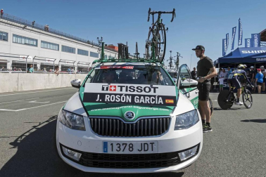 Imágenes del paso de La Vuelta por el Circuito de los Arcos